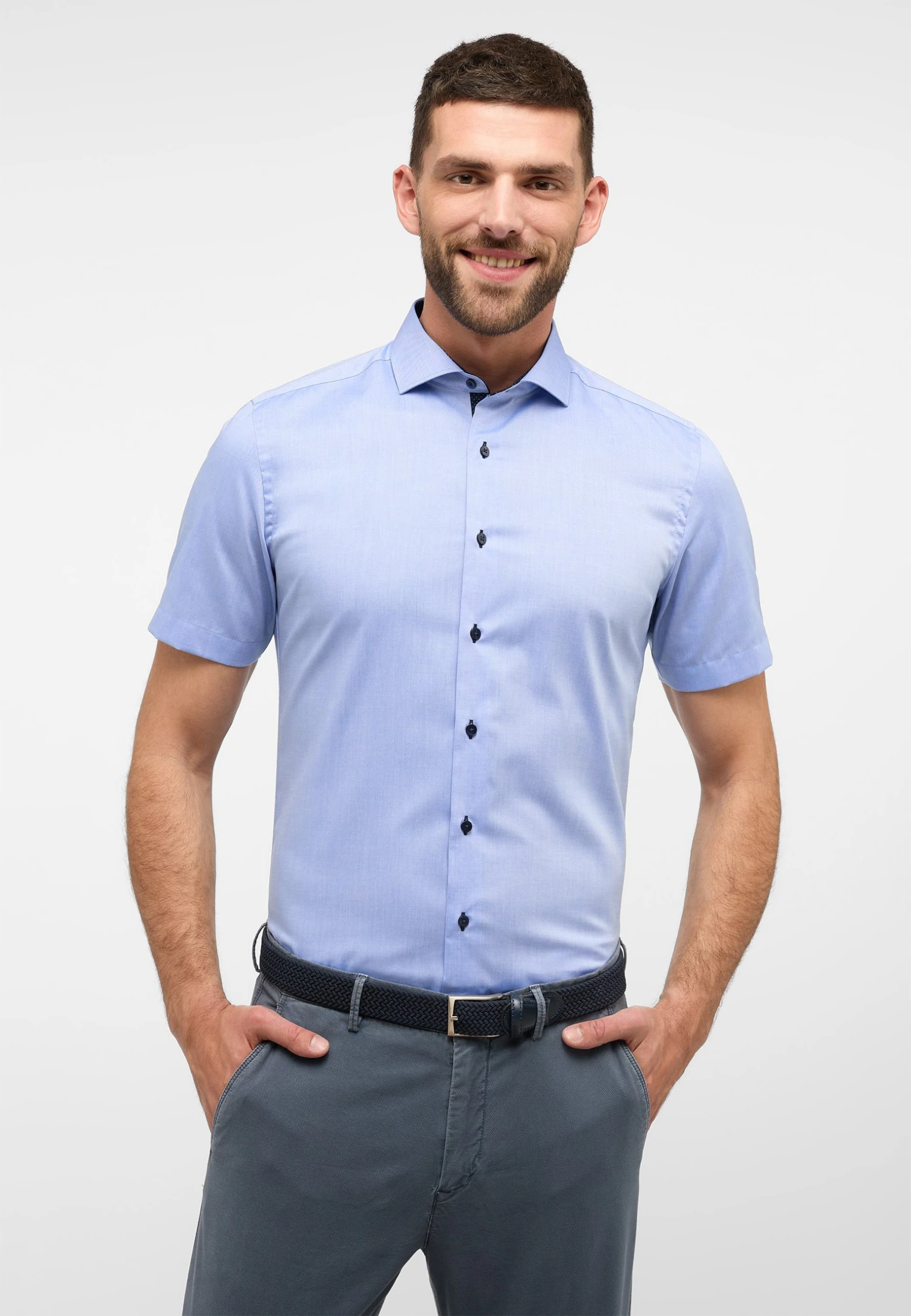 Eterna Unifarbenes Pinpoint Kurzarm Slim Fit - Overhemd - Blau 3 Eterna Unifarbenes Pinpoint Kurzarm Slim Fit - Overhemd - Blau