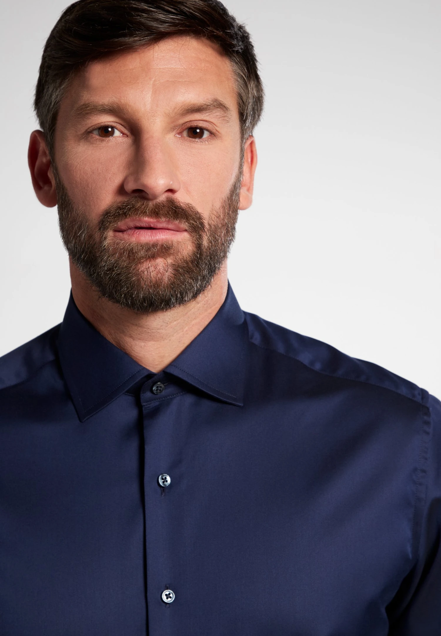 Eterna Modern Fit- Zakelijk Overhemd - Marine 5 Eterna Modern Fit- Zakelijk Overhemd - Marine - Afbeelding 3
