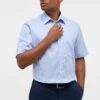 Eterna Strukturiertes Kurzarm Comfort Fit - Overhemd - Hellblau 1 Eterna Strukturiertes Kurzarm Comfort Fit - Overhemd - Hellblau -Eterna 3325dfa476594d75bd9b6810625b0740
