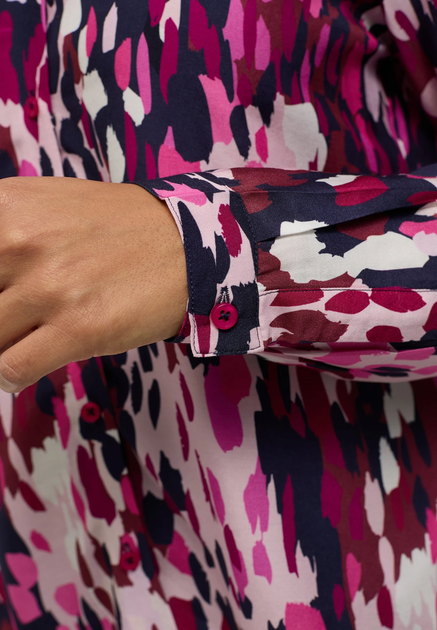 Eterna Print Classic Fit - Overhemdblouse - Navy 5 Eterna Print Classic Fit - Overhemdblouse - Navy - Afbeelding 3