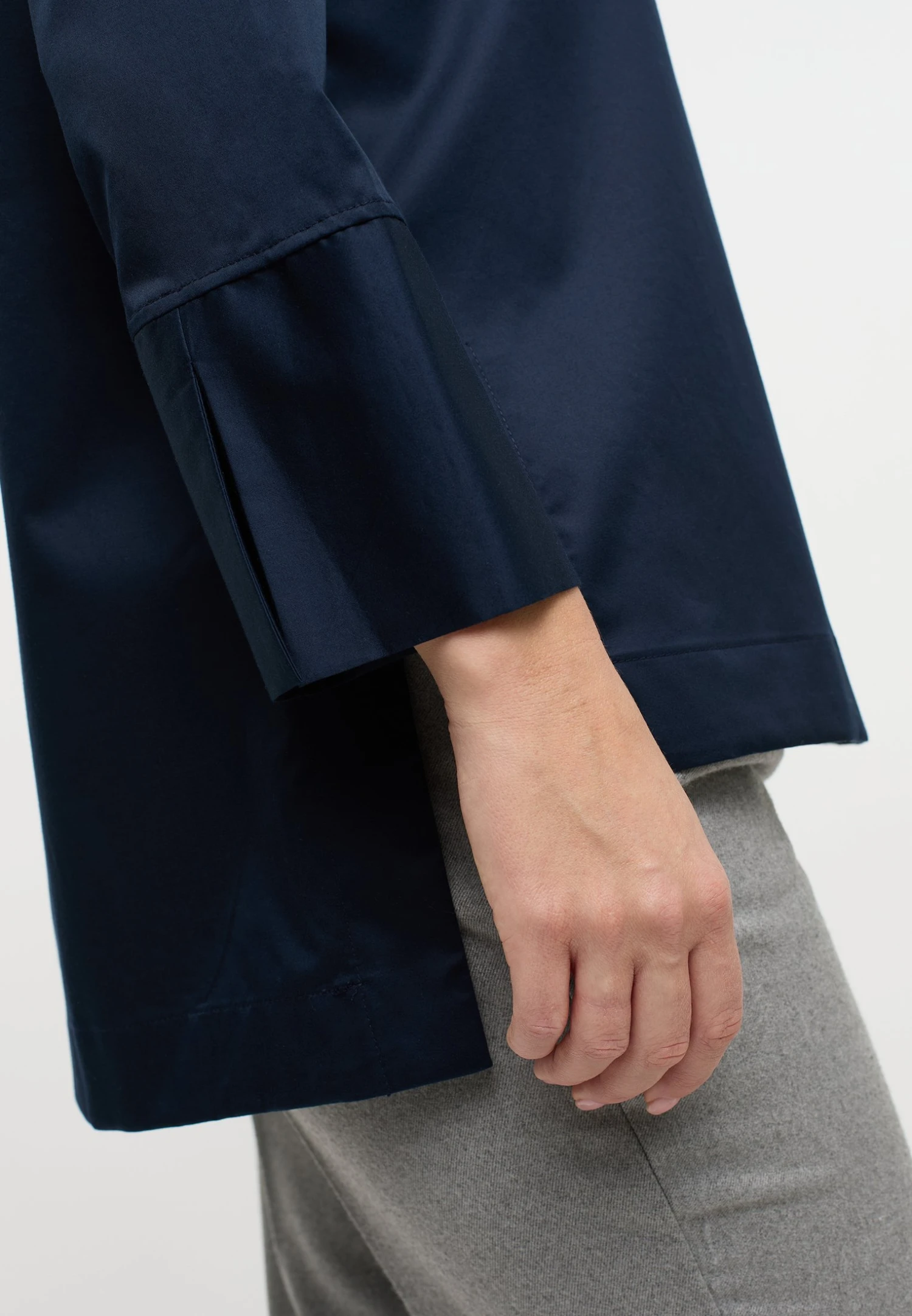 Eterna Blouse - Navy 5 Eterna Blouse - Navy - Afbeelding 3