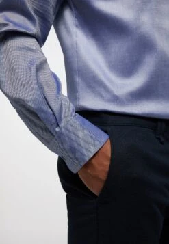 Eterna Performance Modern Fit - Overhemd - Weiß Navy -Eterna 8738c979b7444c6ab59d9877886e18f7