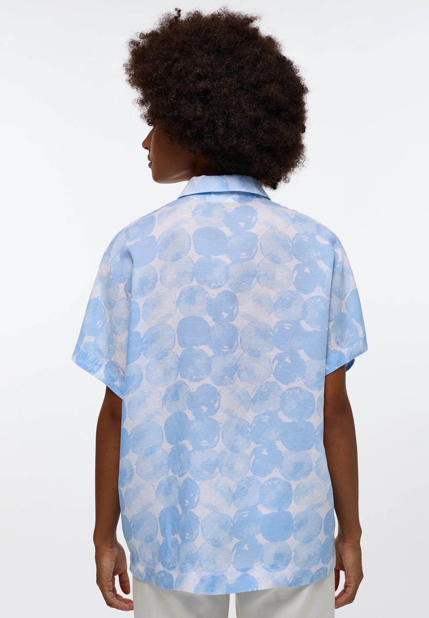 Eterna Loose Fit - Blouse - Hellblau 4 Eterna Loose Fit - Blouse - Hellblau - Afbeelding 2