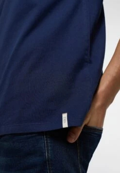 Eterna Even - T-Shirt Basic - Navy 9 Eterna Even - T-Shirt Basic - Navy -Eterna 9df55aa2cf8946e79117838444a1920d