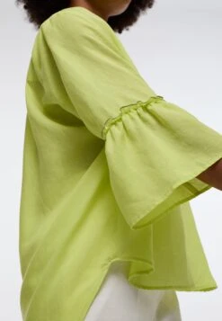 Eterna Long Aus Loose Fit - Blouse - Acid Lemon 9 Eterna Long Aus Loose Fit - Blouse - Acid Lemon -Eterna b8dbed65c1ad475bb193b3d23b8f02a4