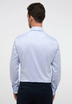 Eterna Gestreiftes Twill Modern Fit - Zakelijk Overhemd - Hellblau 9 Eterna Gestreiftes Twill Modern Fit - Zakelijk Overhemd - Hellblau -Eterna d03c136b087846e69bd920b7a1d1da00