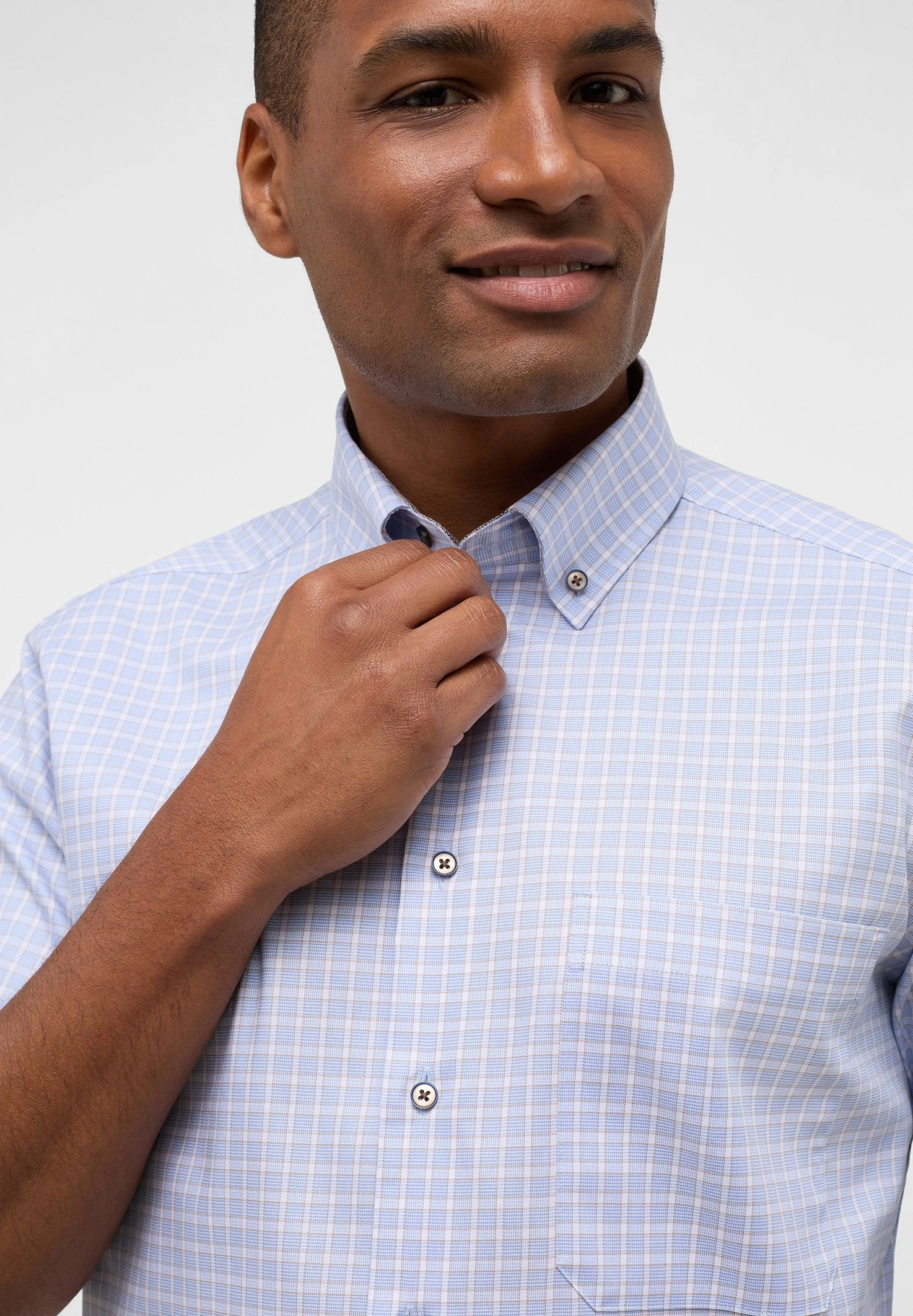 Eterna Kariertes Twill-Kurzarm Comfort Fit - Overhemd - Hellblau 5 Eterna Kariertes Twill-Kurzarm Comfort Fit - Overhemd - Hellblau - Afbeelding 3