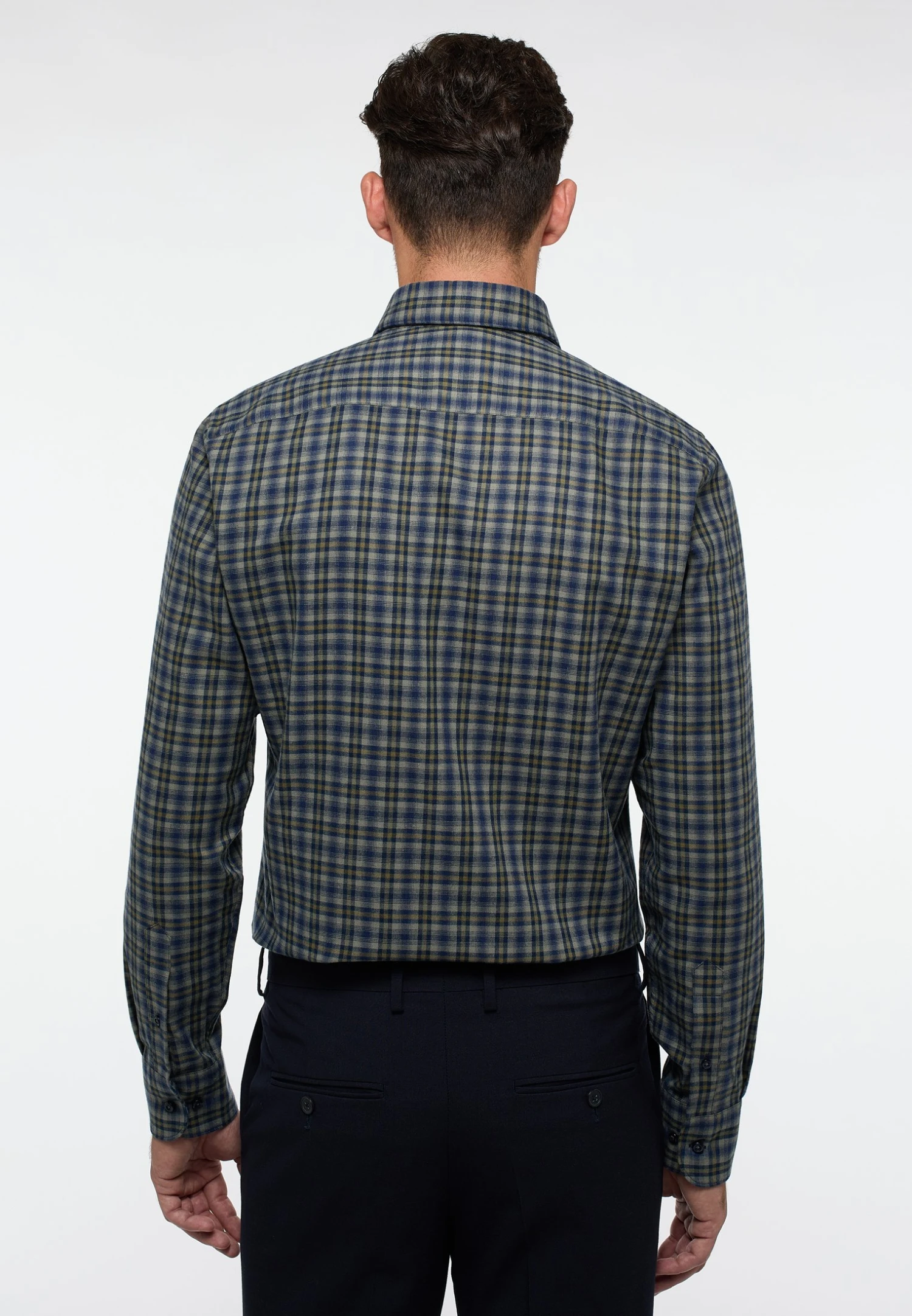 Eterna Kariertes Soft TailoringSlim Fit - Overhemd - Dunkelblau 4 Eterna Kariertes Soft TailoringSlim Fit - Overhemd - Dunkelblau - Afbeelding 2