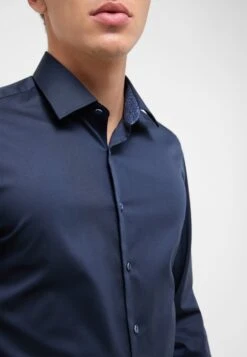Eterna Performance Slim Fit - Overhemd - Navy 10 Eterna Performance Slim Fit - Overhemd - Navy -Eterna eef2f30691fe477689f17404a7bd5191