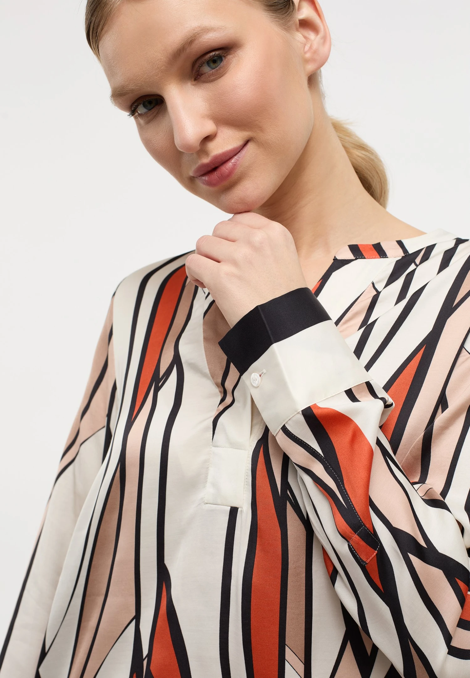 Eterna Loose Fit - Tuniek - Orange 5 Eterna Loose Fit - Tuniek - Orange - Afbeelding 3